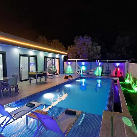 Villa Elif Uezuemlue *